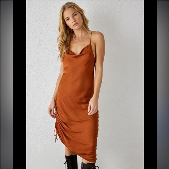 Free People Intimately Day to Night Midi Slip Dress Size Medium in Cinnabar NWT - Picture 13 of 13